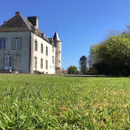 Le Château d'Asnières en Bessin Extérieur photo
