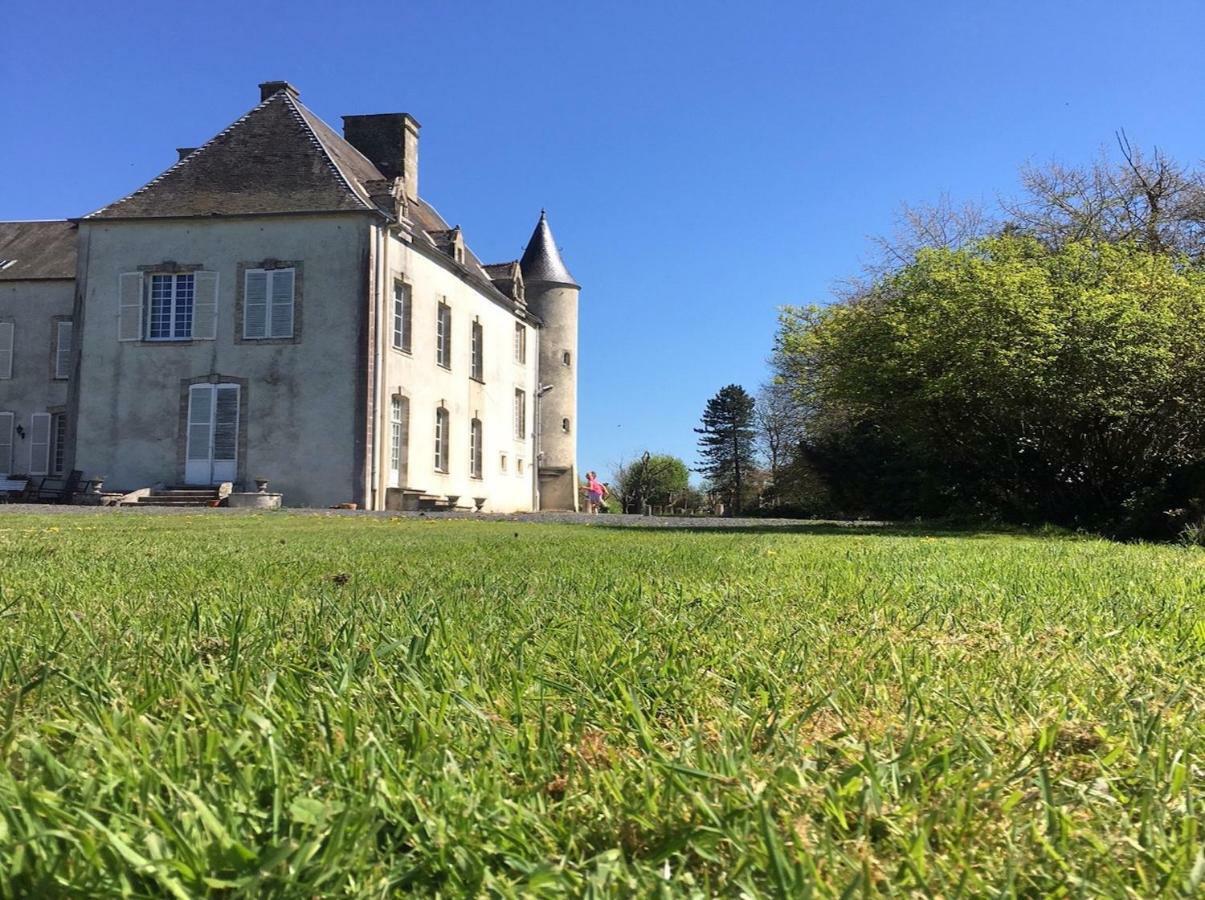 Le Château d'Asnières en Bessin Extérieur photo